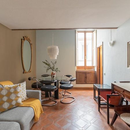 Iflat Pantheon Historic Two-Story Apartment Rome Luaran gambar