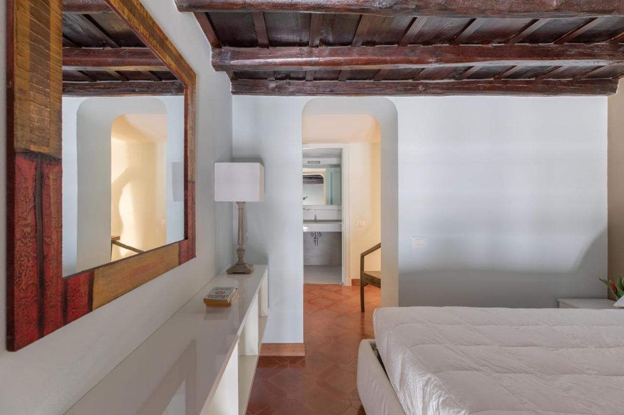 Iflat Pantheon Historic Two-Story Apartment Rome Luaran gambar