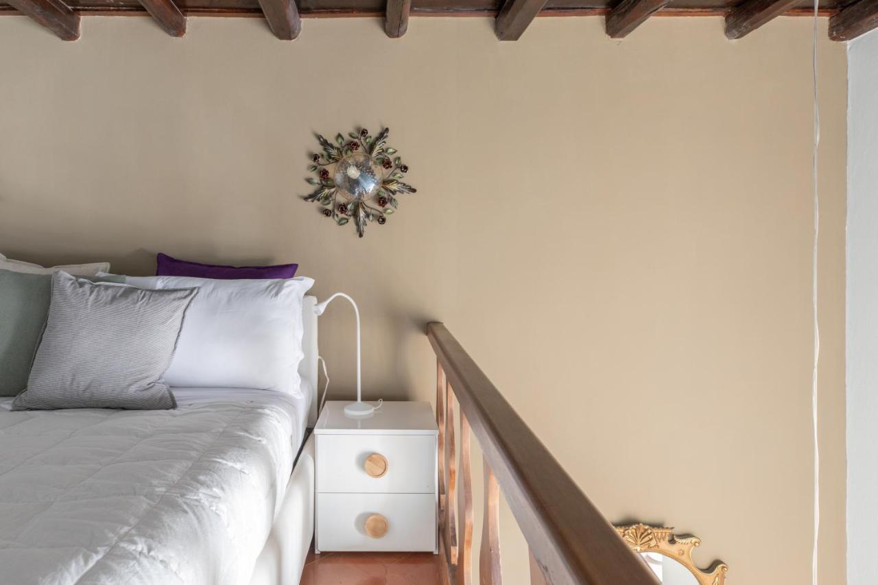 Iflat Pantheon Historic Two-Story Apartment Rome Luaran gambar